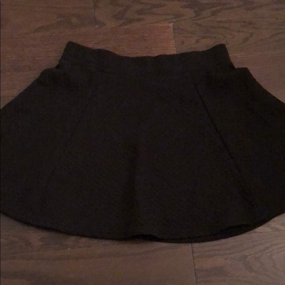Black textured skater skirt